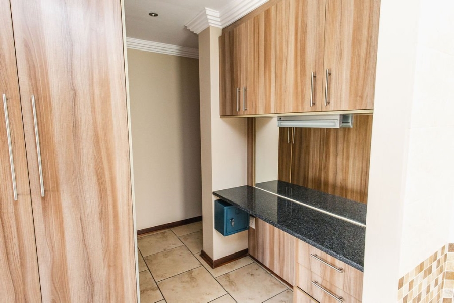 3 Bedroom Property for Sale in Langenhovenpark Free State